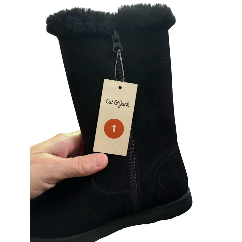 Cat & Jack Girls Black Faux Suede Winter Boots Faux Fur Trim Size 1 NWT
